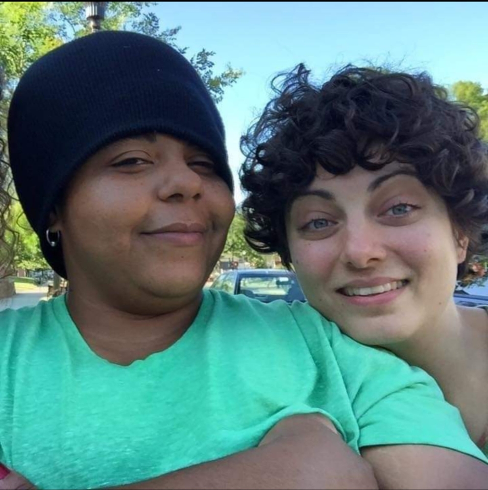 Meet your Posher, Kendra